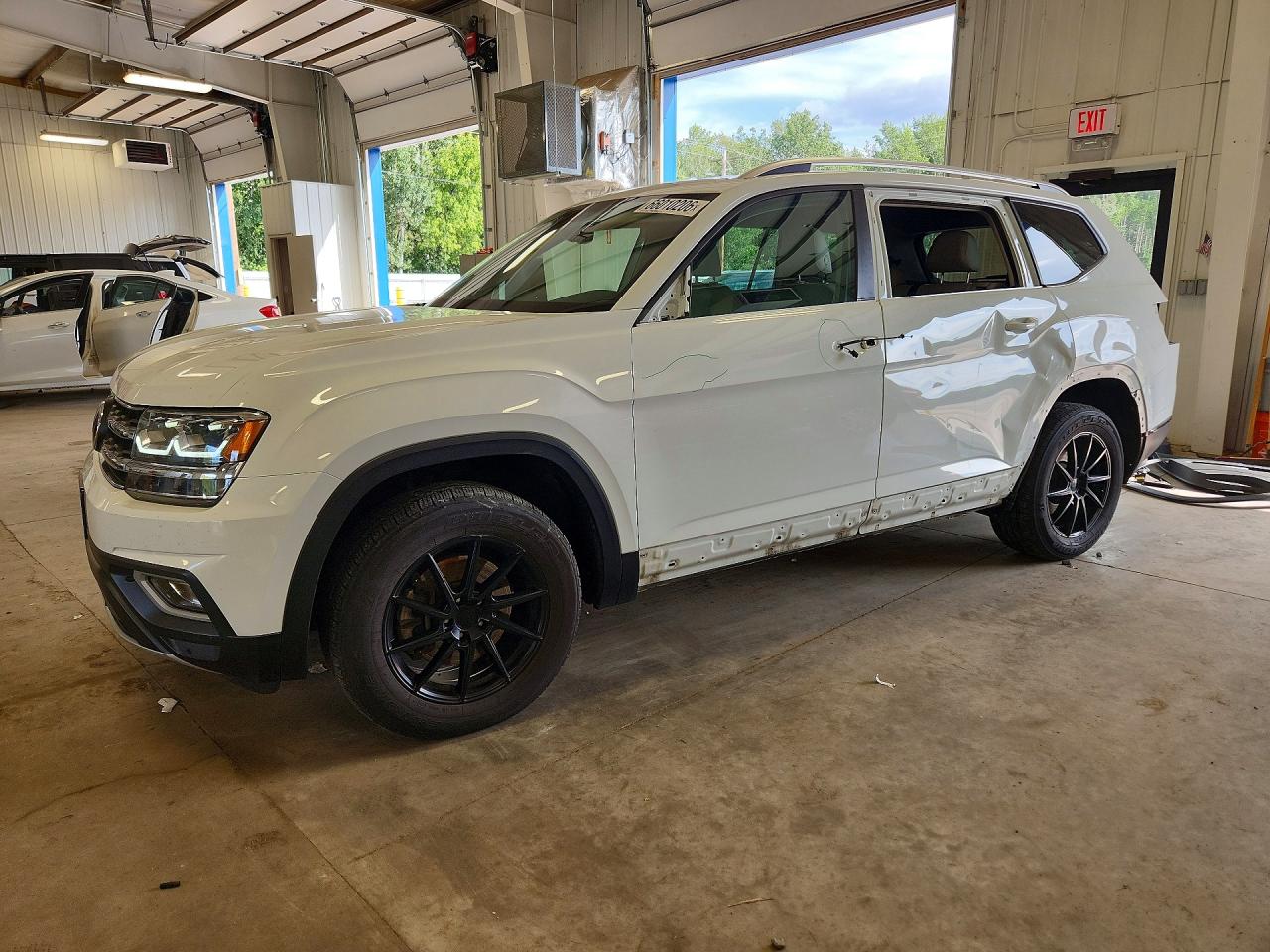 2018 VOLKSWAGEN ATLAS