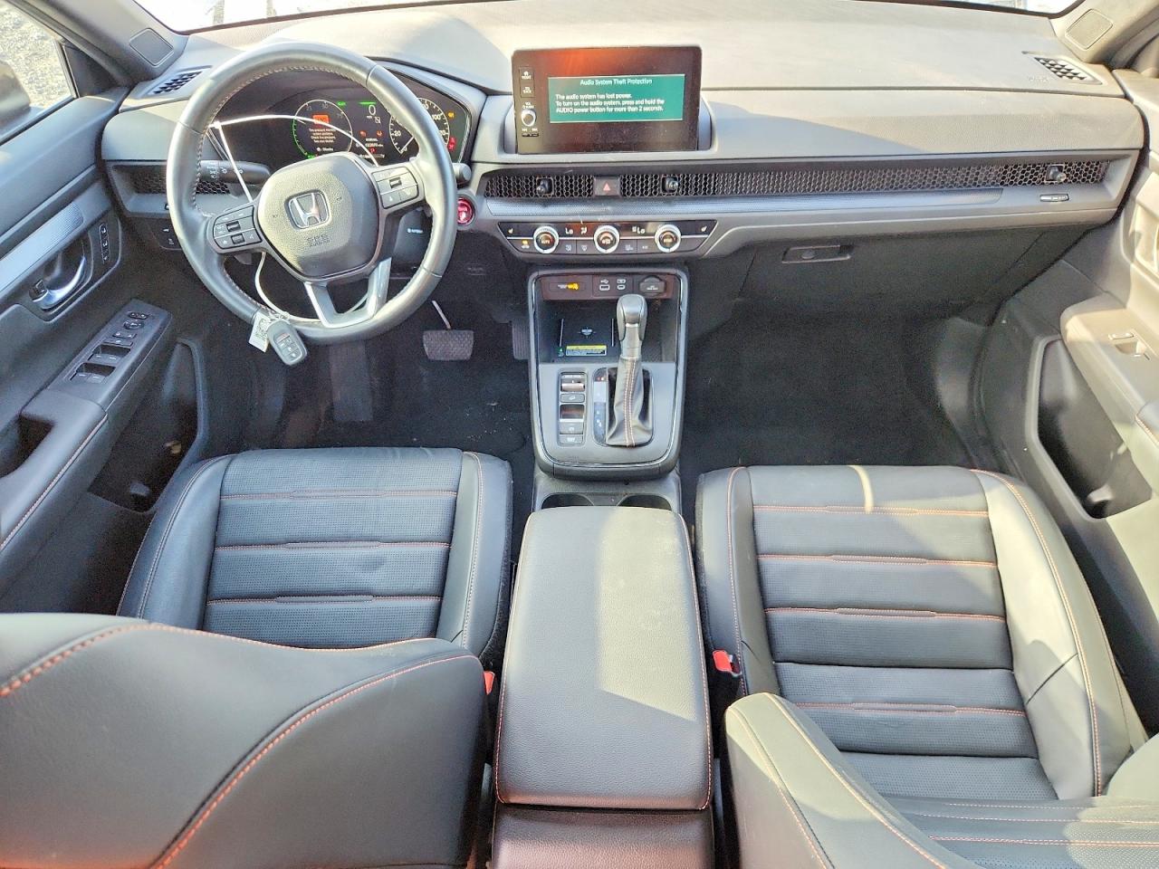 2HKRS6H89SH806908 · 2025 HONDA CR-V · 8/13