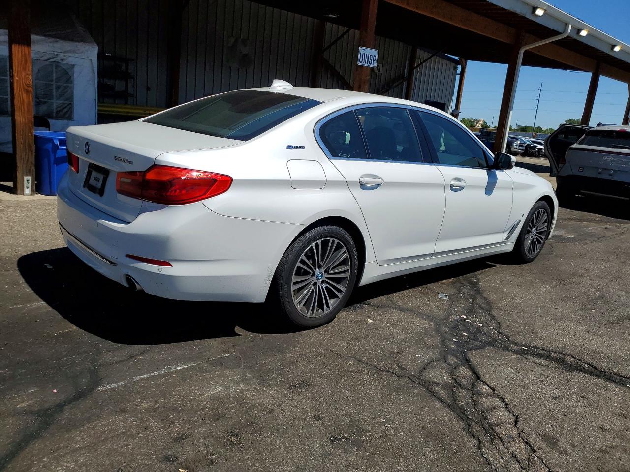 WBAJB1C5XKB376804 · 2019 BMW 530XE · 3/12