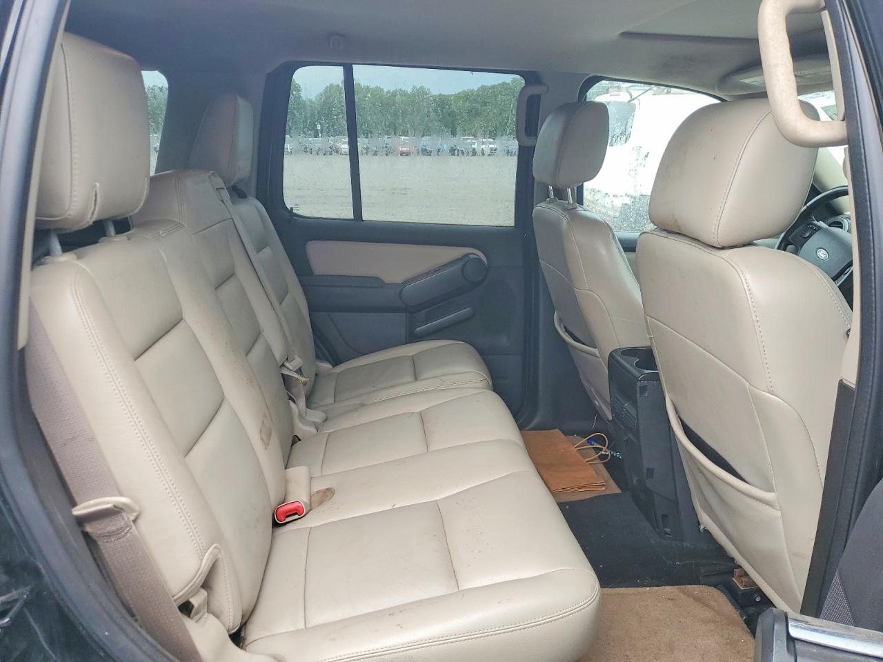 1FMEU73858UA20863 · 2008 FORD EXPLORER · 11/13