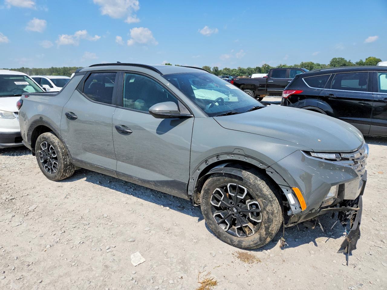 5NTJCDAE3NH038315 · 2022 HYUNDAI SANTA CRUZ · 4/13