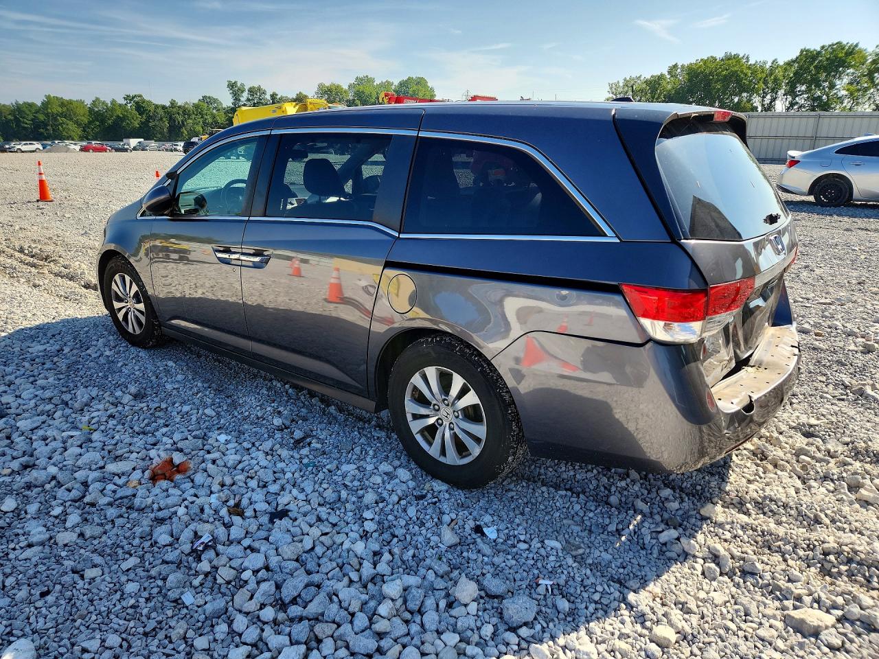 5FNRL5H35HB020879 · 2017 HONDA ODYSSEY · 2/13