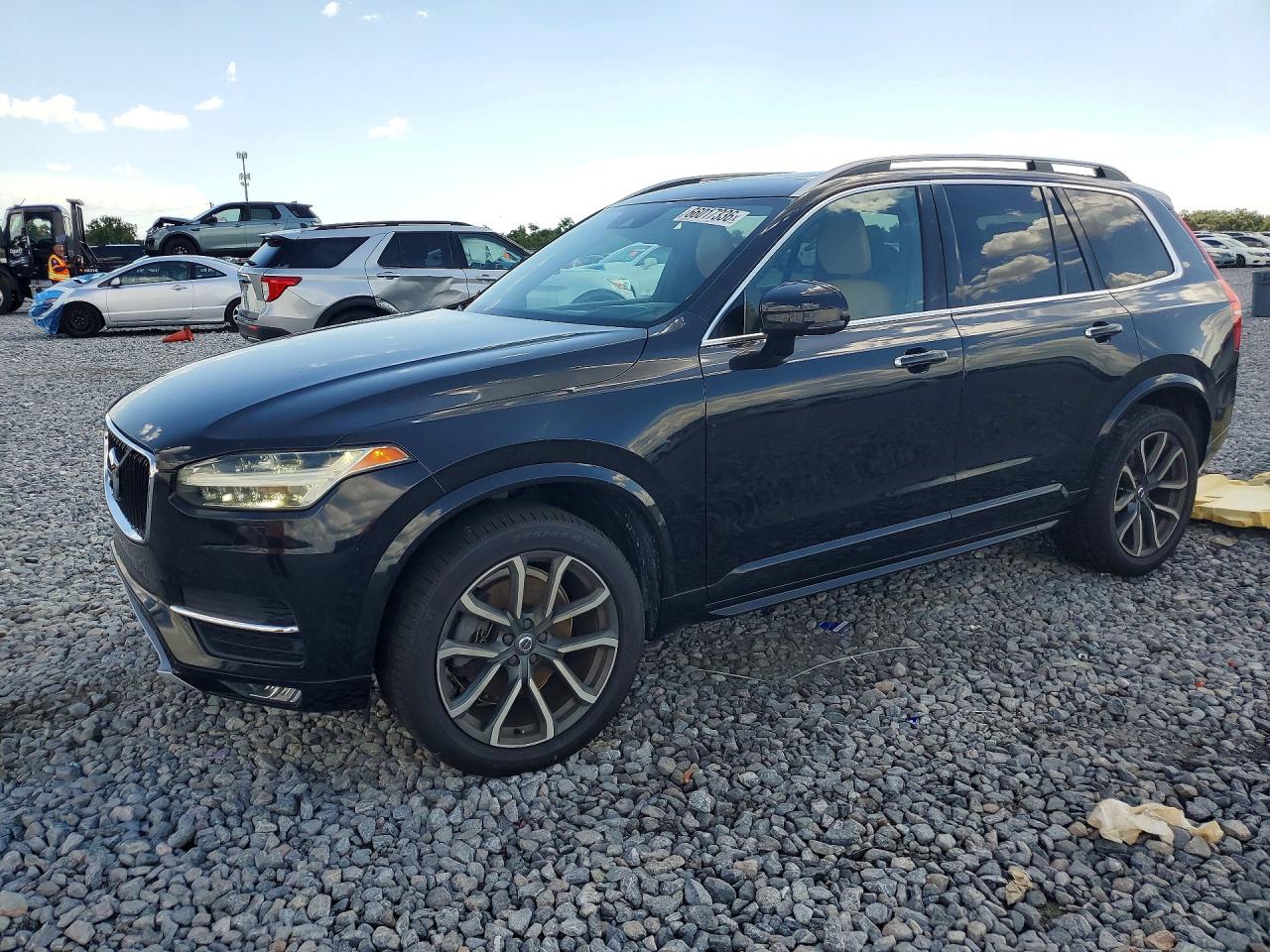 2016 VOLVO XC90