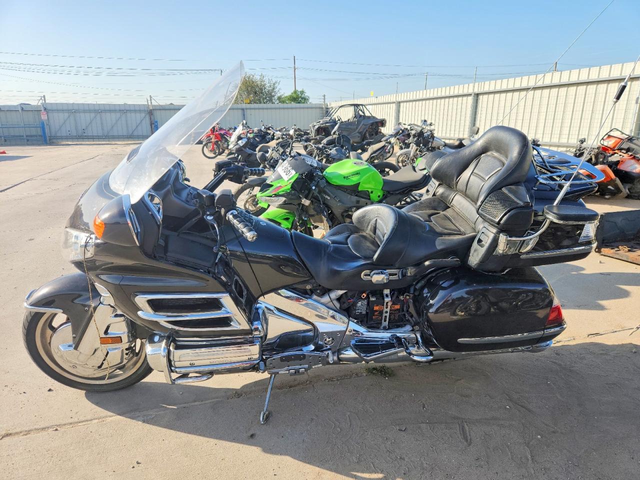 1HFSC47F47A603996 · 2007 HONDA GL1800 · 3/9