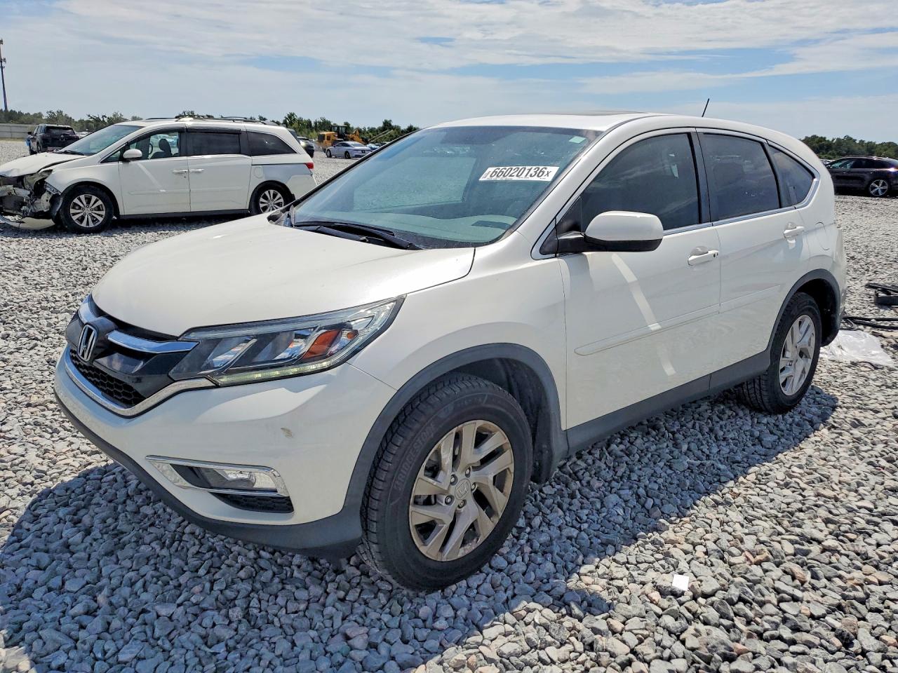 5J6RM4H5XGL114142 · 2016 HONDA CR-V