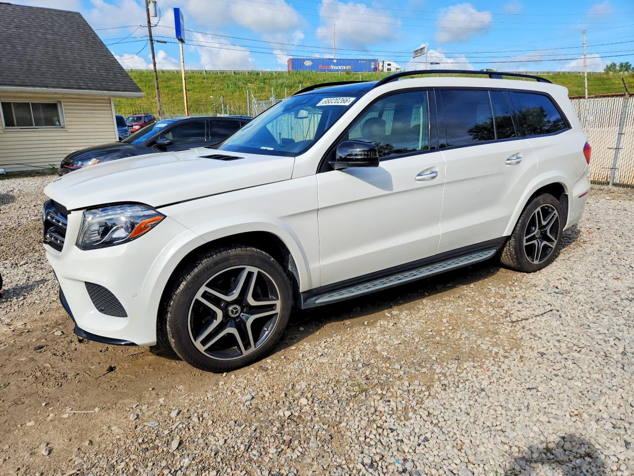 4JGDF7DE9JB137065 · 2018 MERCEDES-BENZ GLS