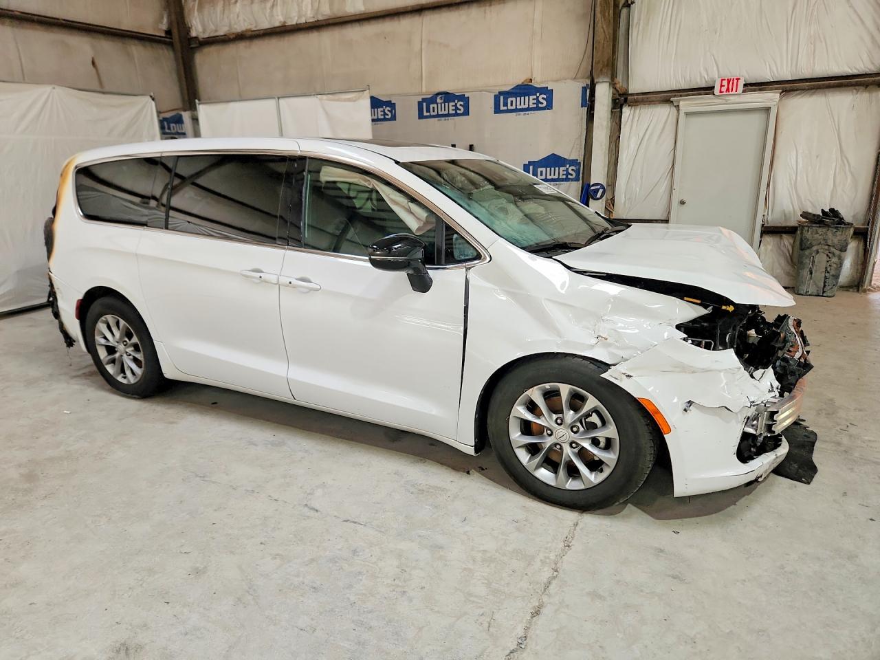 2C4RC1GG2TR178655 · 2026 CHRYSLER PACIFICA · 4/13