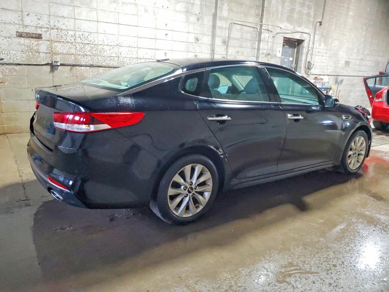 5XXGT4L34GG073352 · 2016 KIA OPTIMA · 3/12