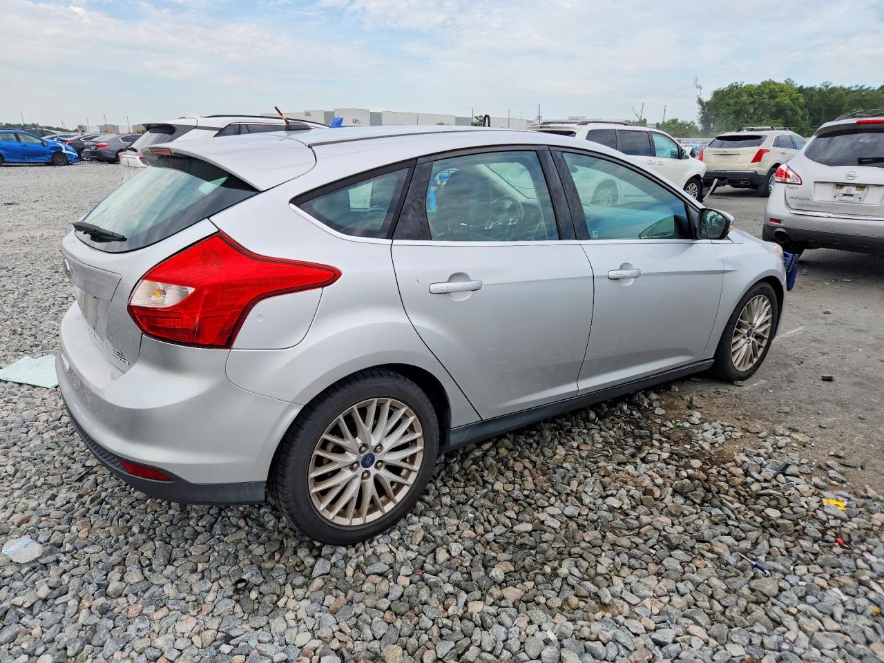 1FAHP3M29CL436527 · 2012 FORD FOCUS · 3/12