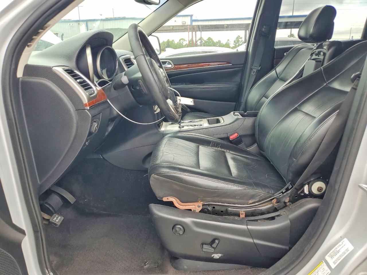 1J4RS5GG1BC558341 · 2011 JEEP GRAND CHEROKEE · 7/13