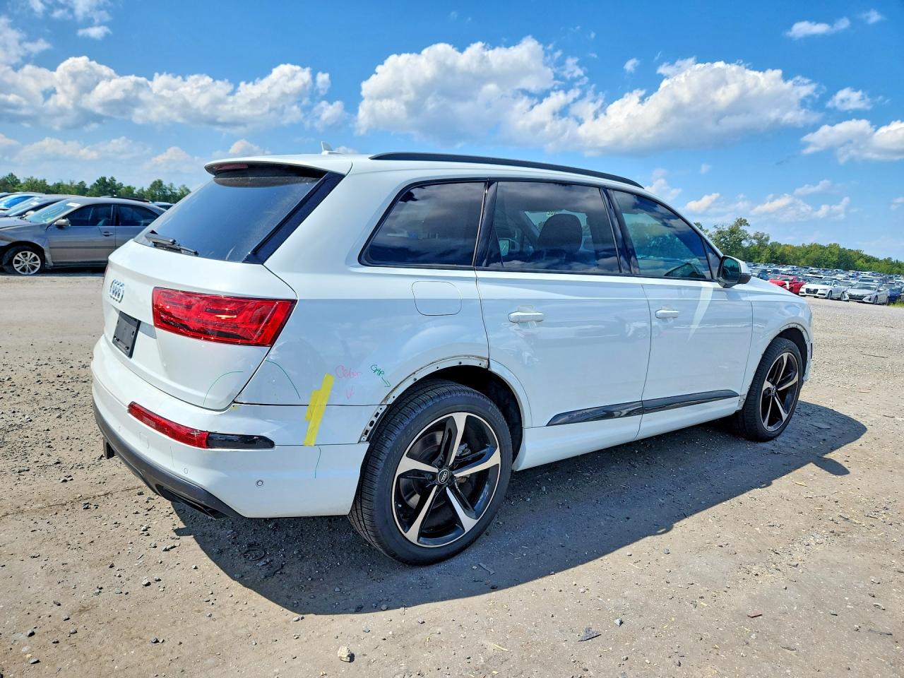 WA1VAAF71KD027842 · 2019 AUDI Q7 · 3/13