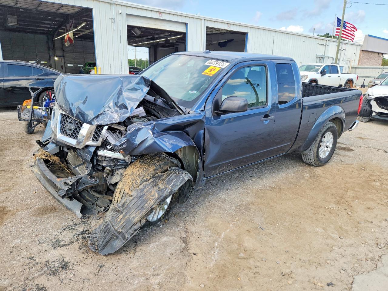 2014 NISSAN FRONTIER