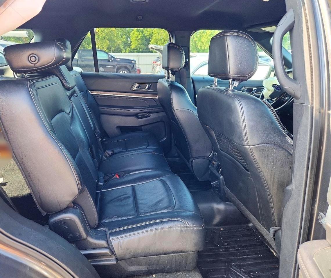 1FM5K8F88HGC34218 · 2017 FORD EXPLORER · 11/13