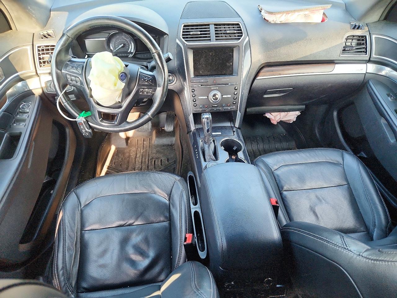 1FM5K8F88HGC34218 · 2017 FORD EXPLORER · 8/13