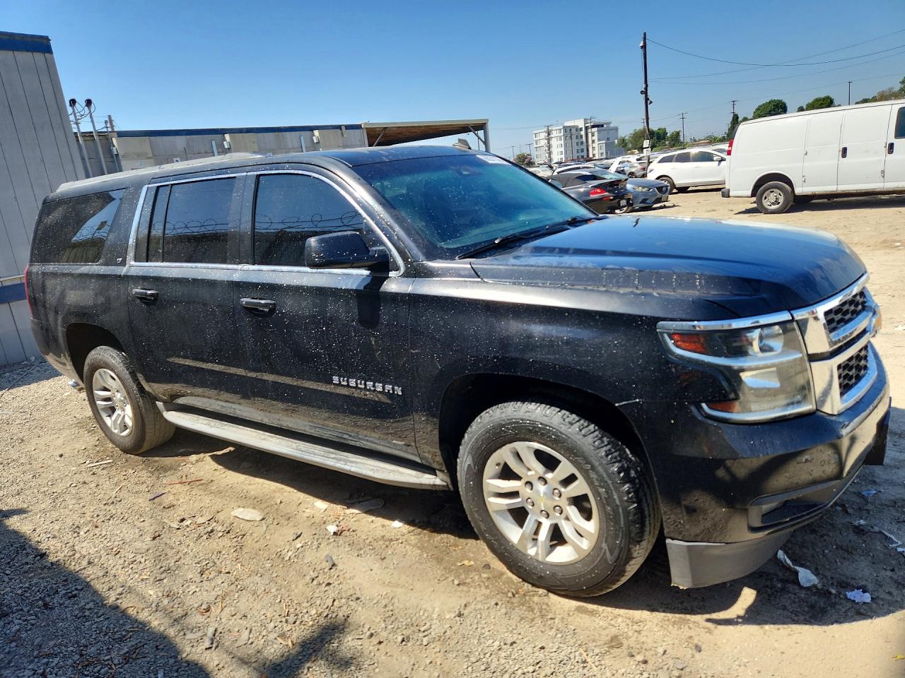 1GNSCJKC2FR309543 · 2015 CHEVROLET SUBURBAN · 4/13