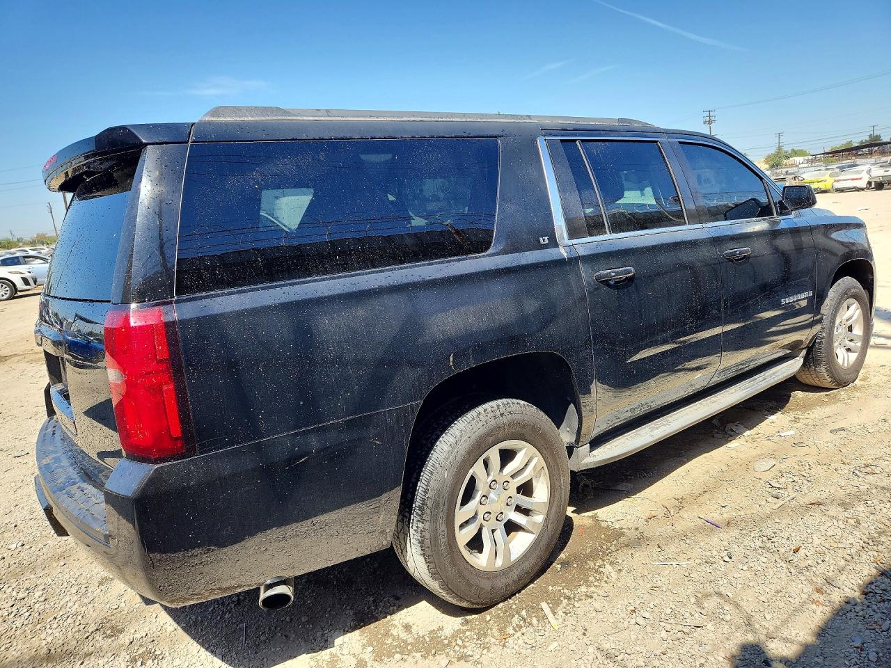 1GNSCJKC2FR309543 · 2015 CHEVROLET SUBURBAN · 3/13