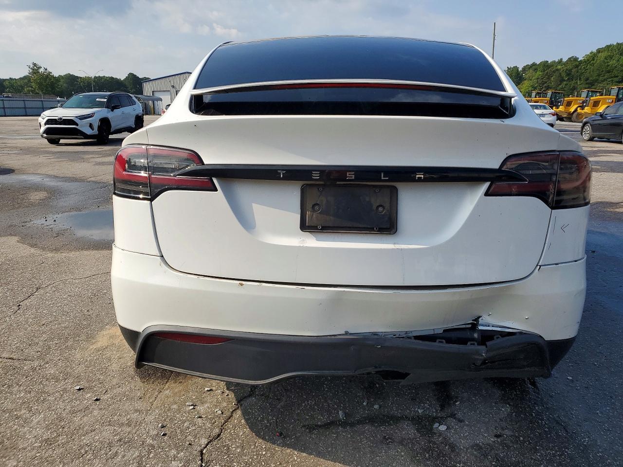 7SAXCBE59PF387426 · 2023 TESLA MODEL X · 6/13