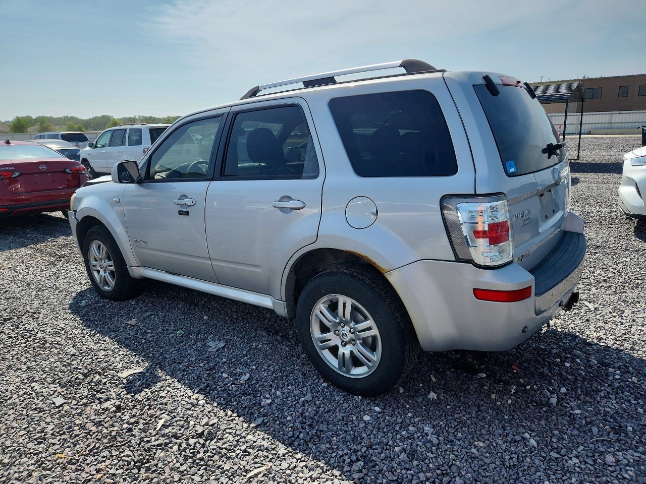 4M2CU971X8KJ40409 · 2008 MERCURY MARINER · 2/12