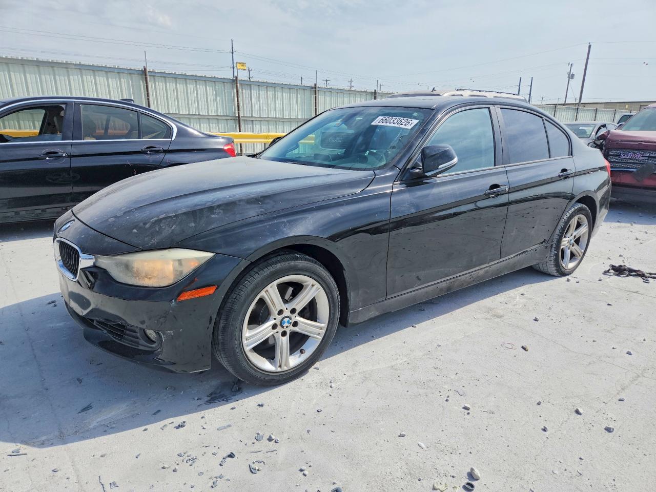 WBA3A5C52DF350602 · 2013 BMW 328