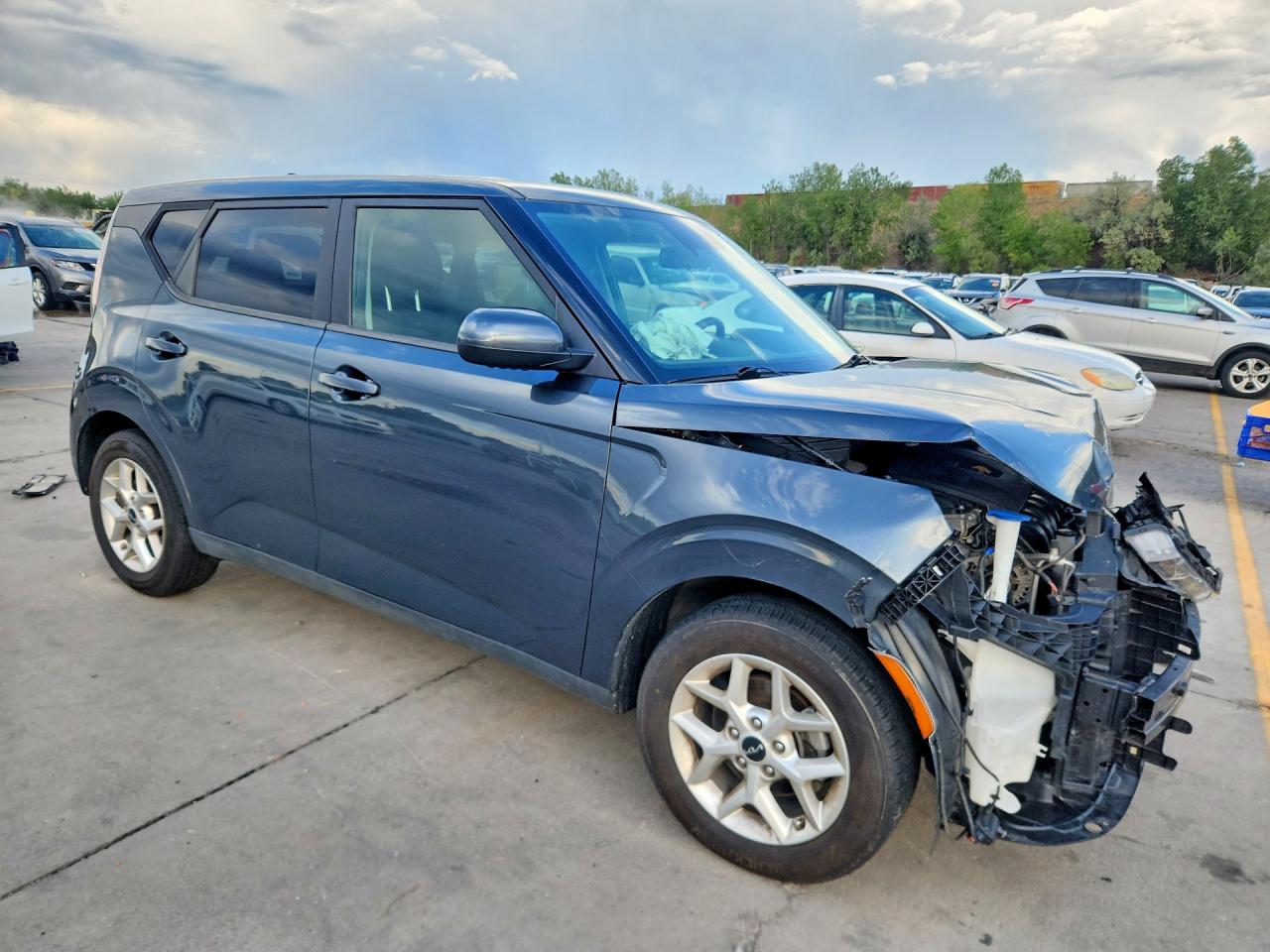 KNDJ23AU4P7197628 · 2023 KIA SOUL · 4/13