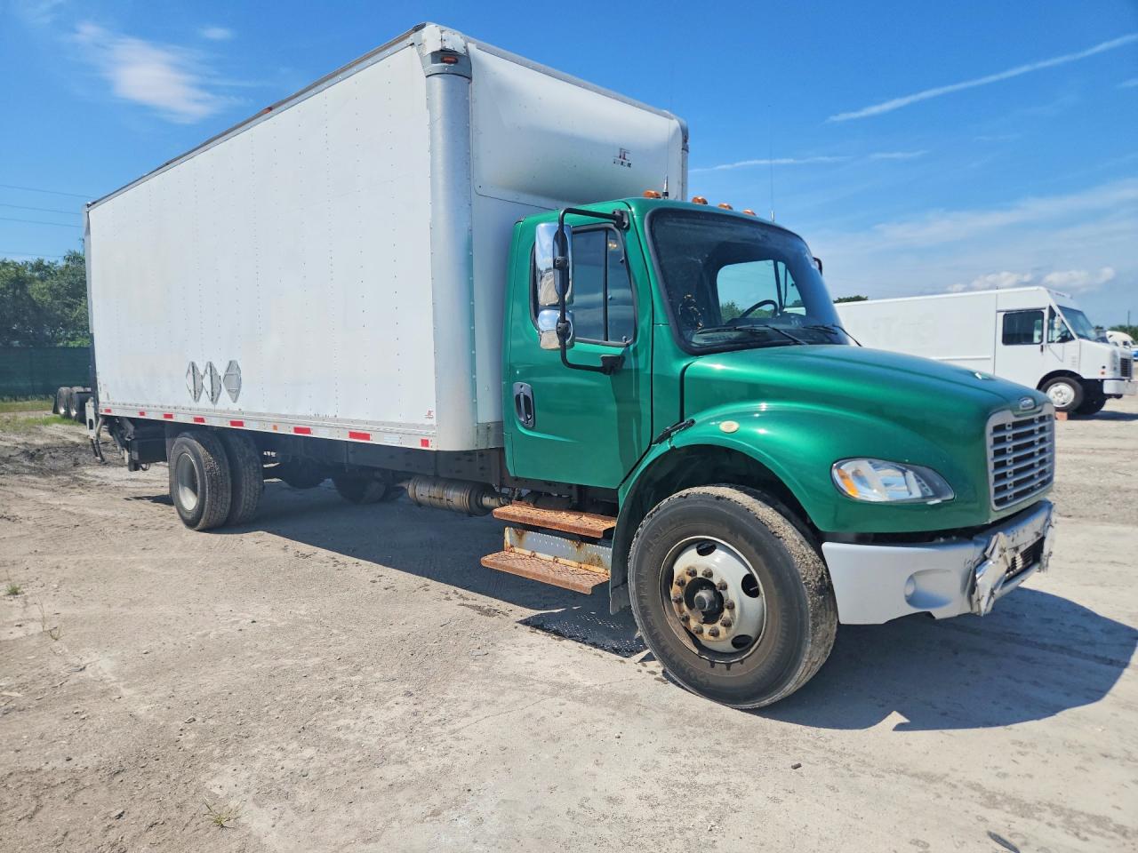 3ALACXDT7GDGN8772 · 2016 FREIGHTLINER M2 · 4/13