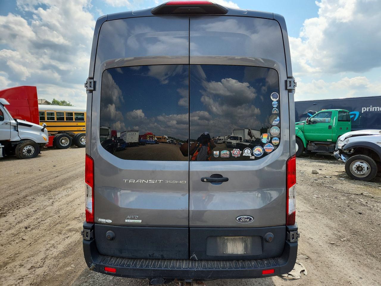 1FTBF4UG6NKA56879 · 2022 FORD TRANSIT · 6/13
