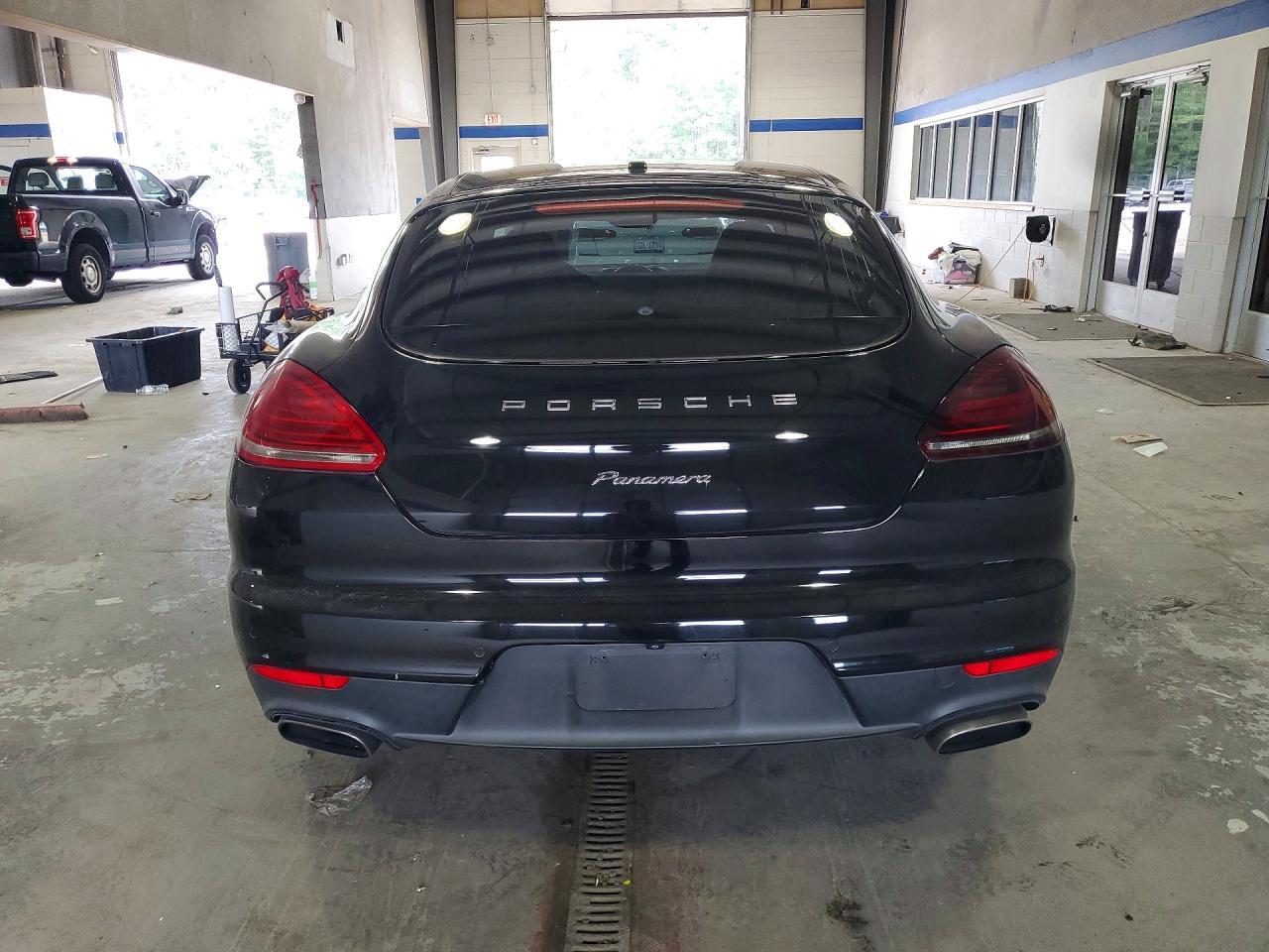 WP0AA2A77FL002411 · 2015 PORSCHE PANAMERA · 6/12