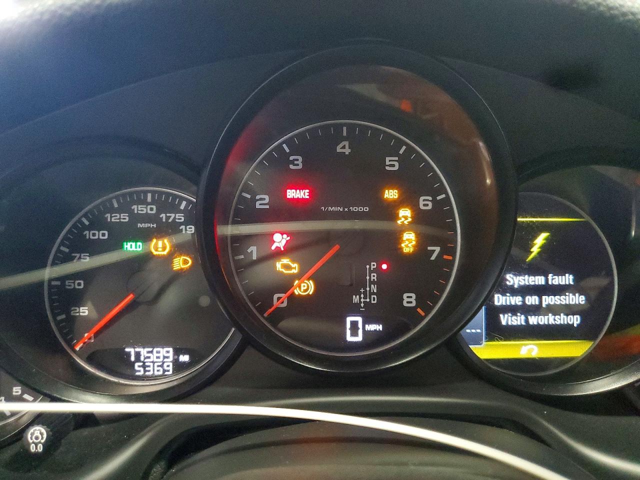 WP0AA2A77FL002411 · 2015 PORSCHE PANAMERA · 9/12