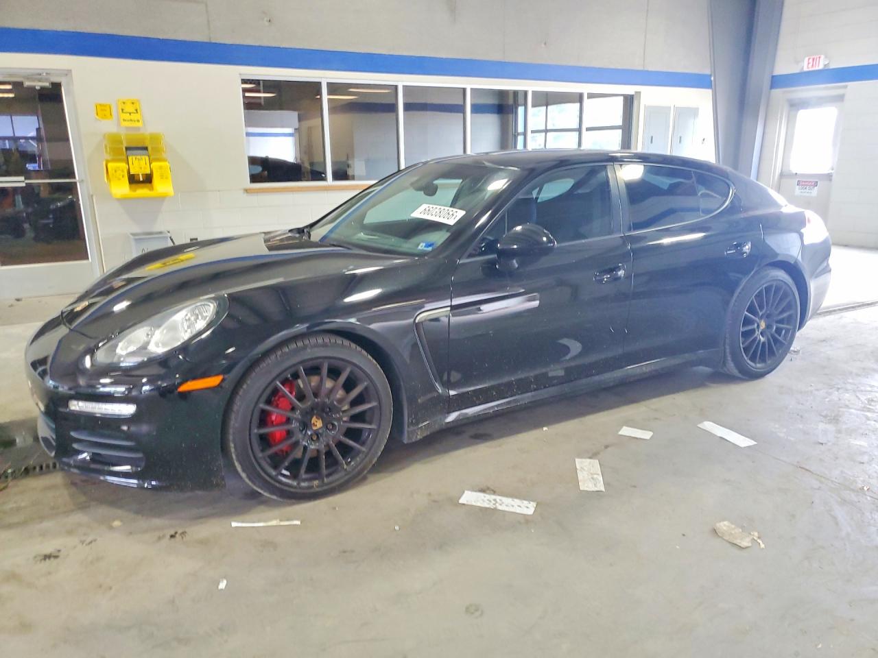 2015 PORSCHE PANAMERA
