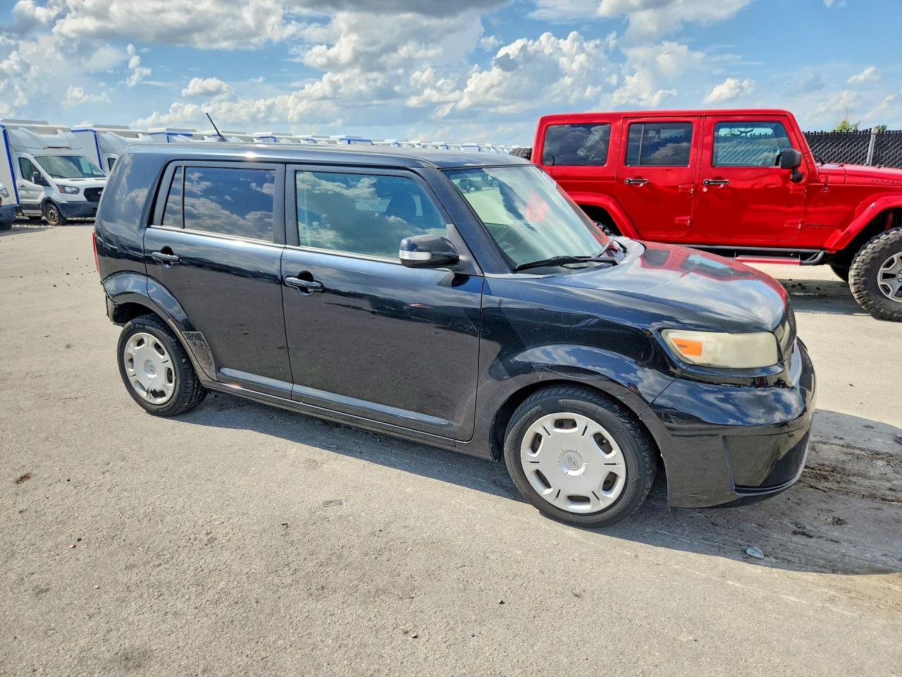 JTLKE50E581041995 · 2008 SCION XB · 4/13