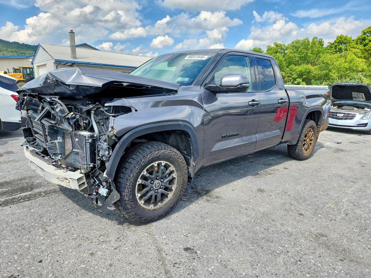 2022 TOYOTA TUNDRA
