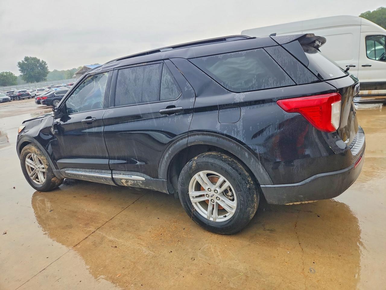 1FMSK7DH2LGC74464 · 2020 FORD EXPLORER · 2/13