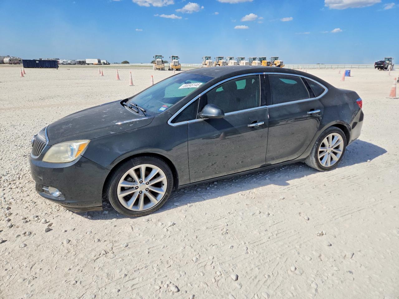 1G4PP5SK7E4135249 · 2014 BUICK VERANO
