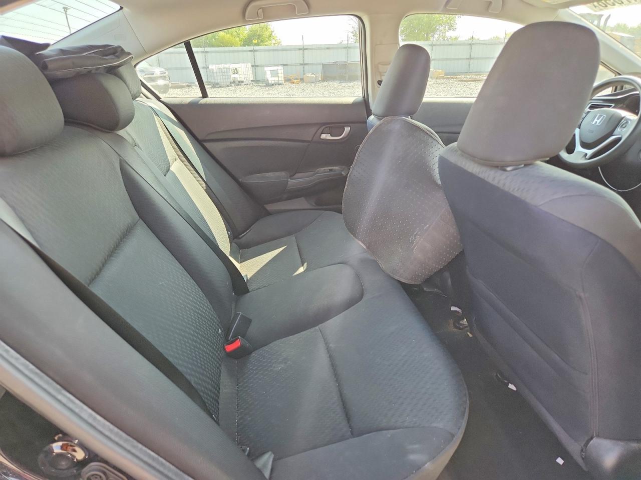19XFB2F72FE011862 · 2015 HONDA CIVIC · 10/12