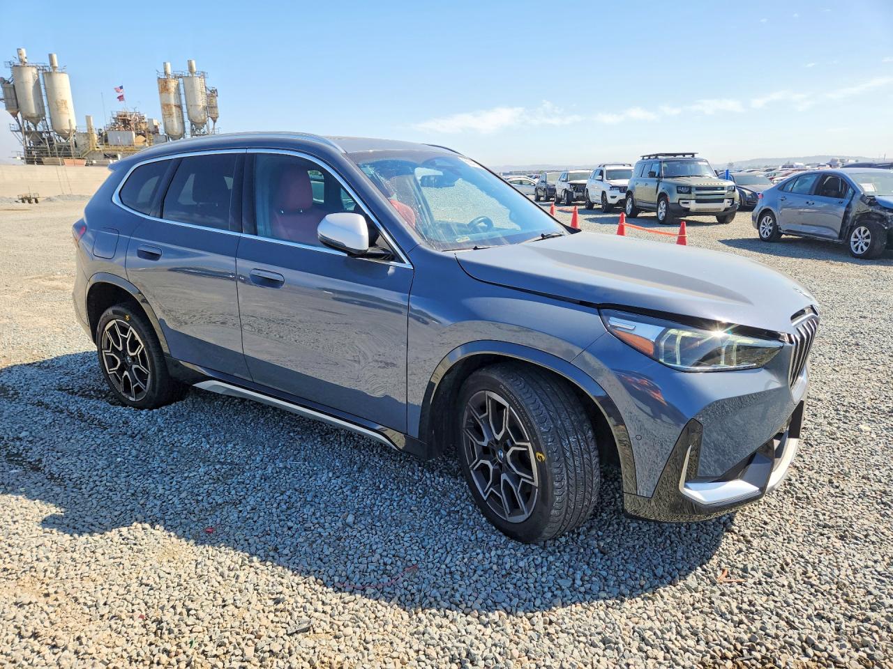 WBX73EF05P5W47990 · 2023 BMW X1 · 4/14