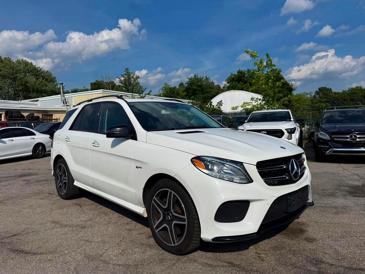4JGDA6EB9JB005050 · 2018 MERCEDES-BENZ GLE