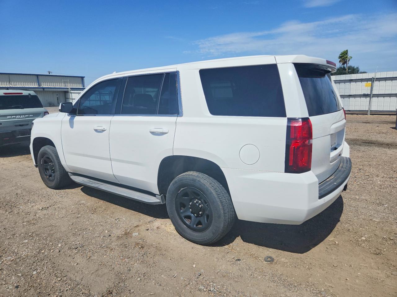 1GNLCDEC9GR252454 · 2016 CHEVROLET TAHOE · 2/13
