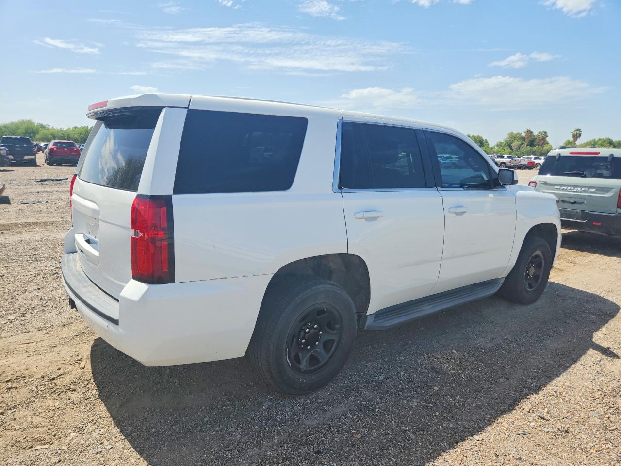 1GNLCDEC9GR252454 · 2016 CHEVROLET TAHOE · 3/13