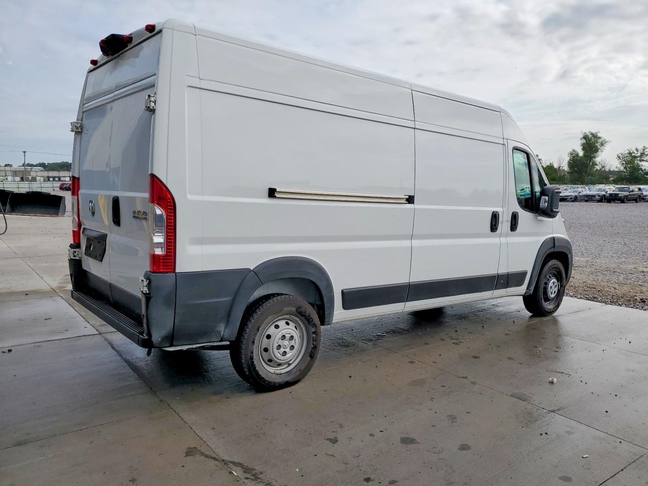 3C6LRVDG4PE571717 · 2023 RAM PROMASTER 2500 · 3/13