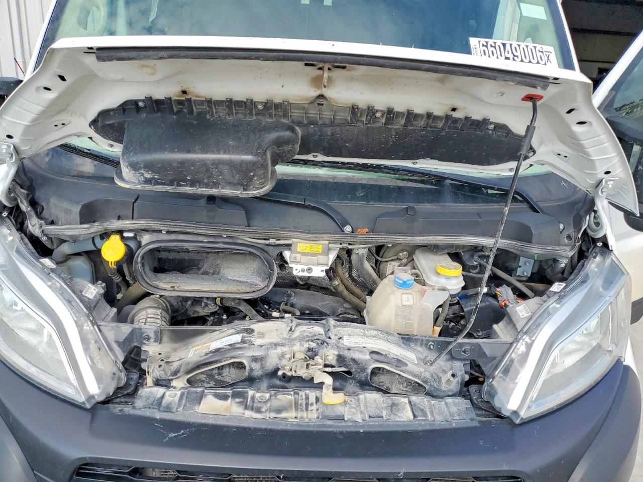 3C6LRVDG4PE571717 · 2023 RAM PROMASTER 2500 · 12/13