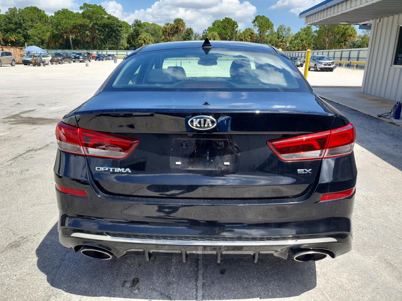5XXGU4L17KG311702 · 2019 KIA OPTIMA · 6/12