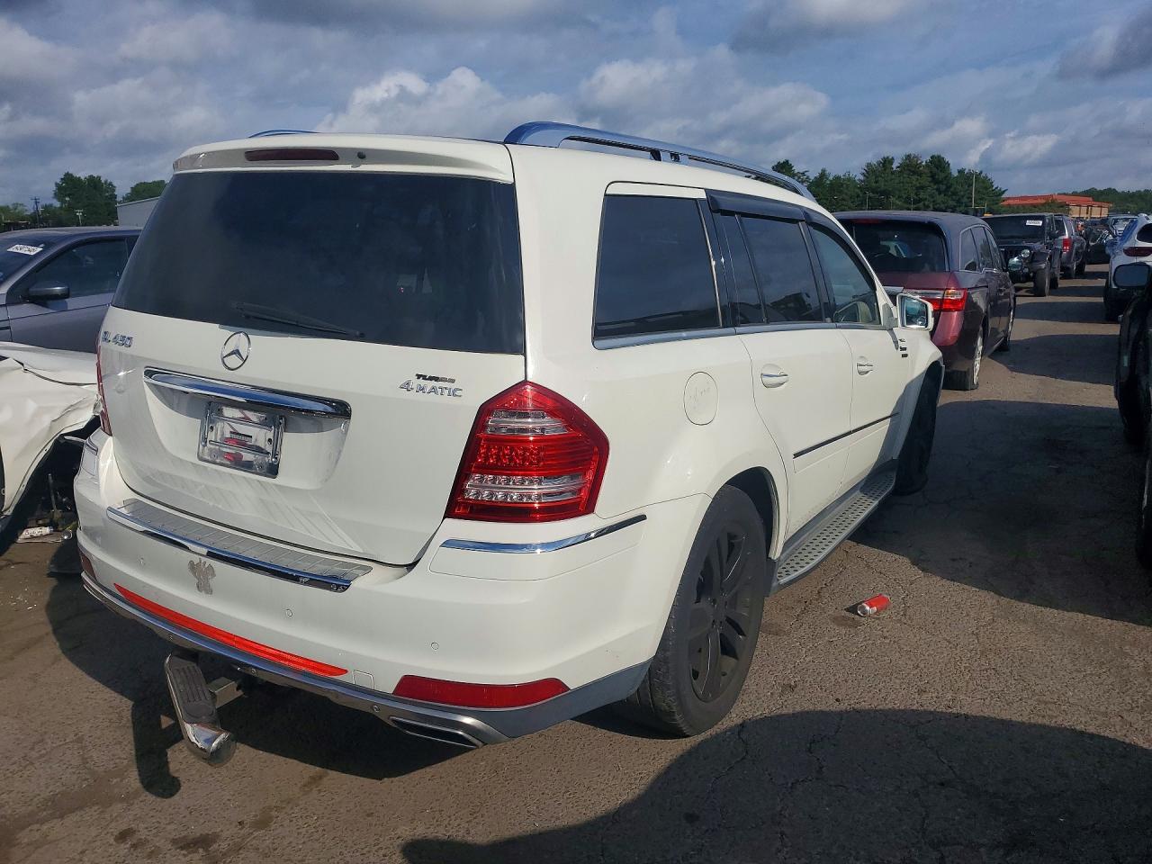 4JGBF7BEXCA793827 · 2012 MERCEDES-BENZ GL · 3/13