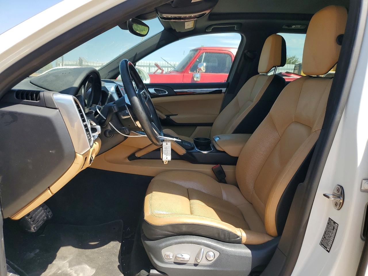 WP1AB2A24HLA52752 · 2017 PORSCHE CAYENNE · 7/13
