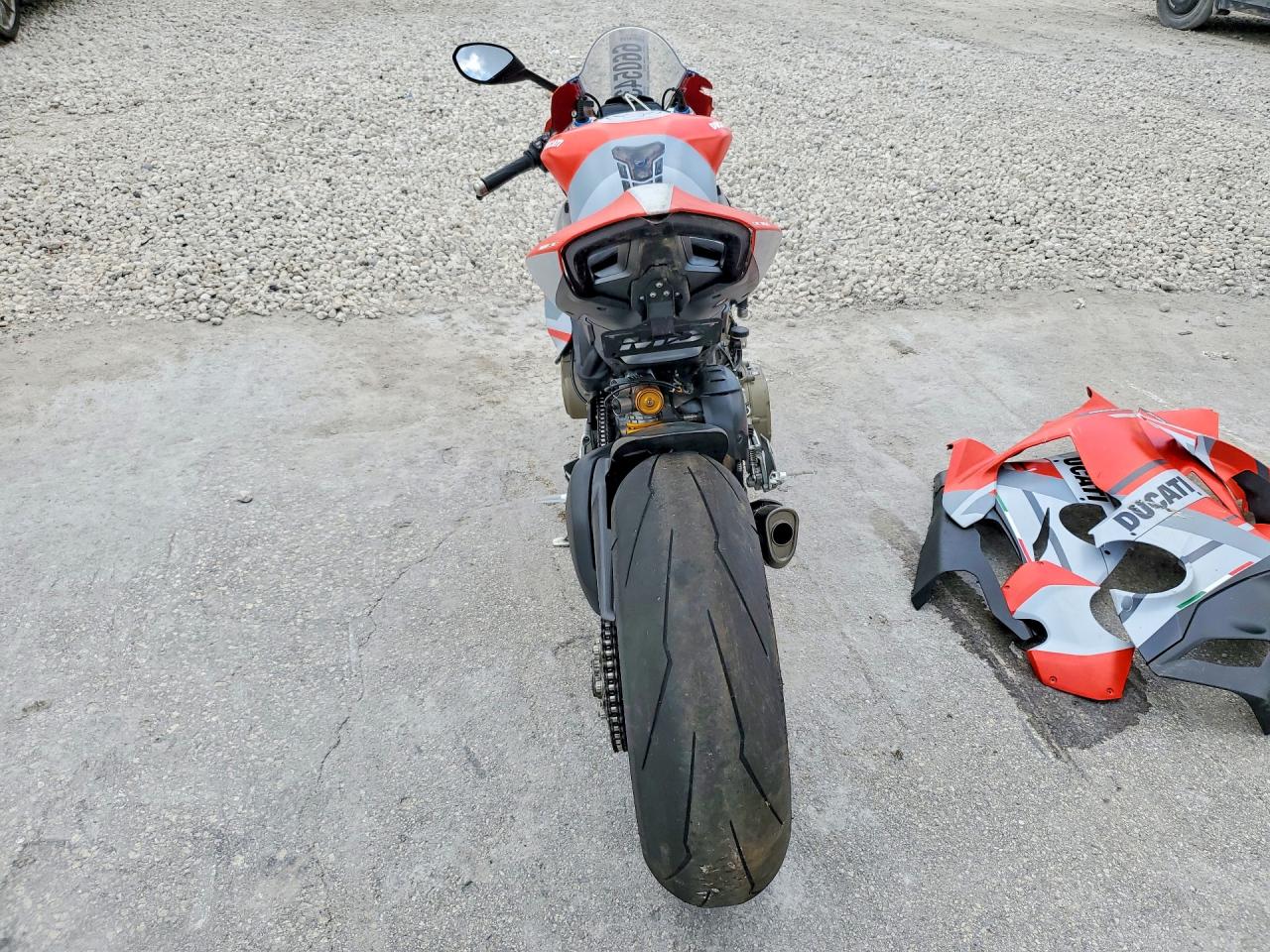 ZDMDAGNW9KB011109 · 2019 DUCATI PANIGALE · 4/10