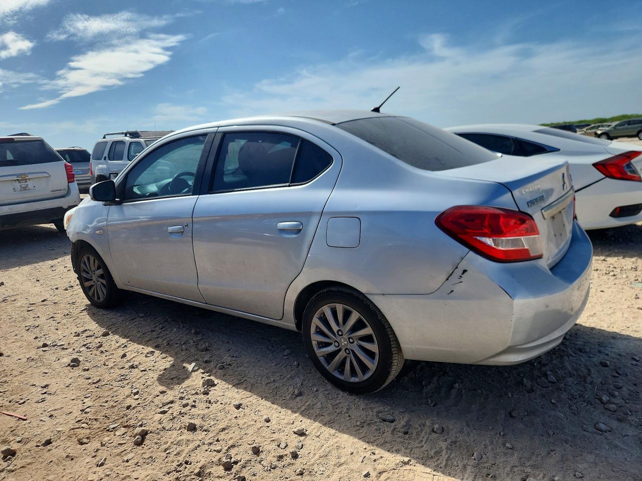 ML32F3FJXJHF10440 · 2018 MITSUBISHI MIRAGE · 2/13