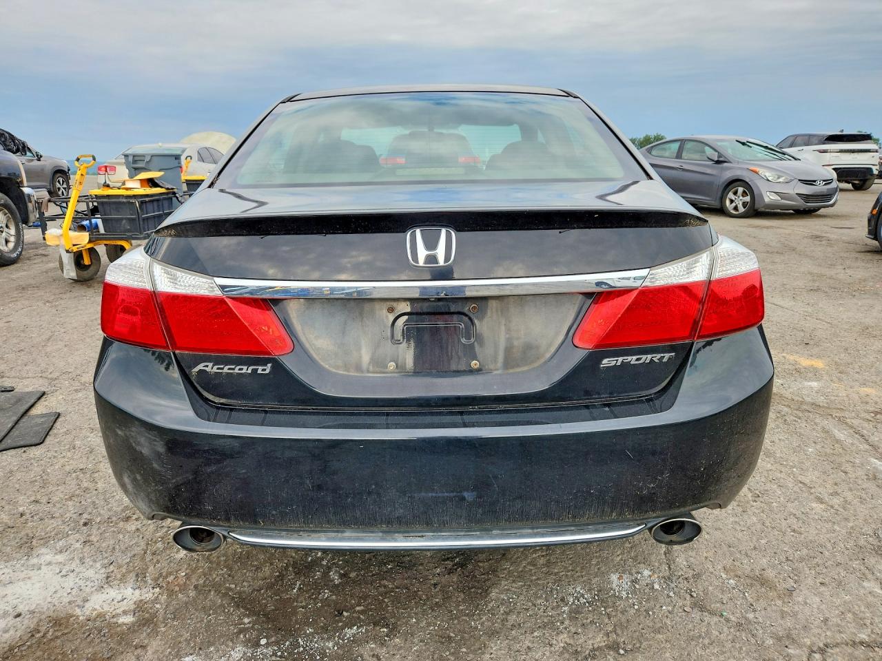 1HGCR2F57EA096875 · 2014 HONDA ACCORD · 6/12