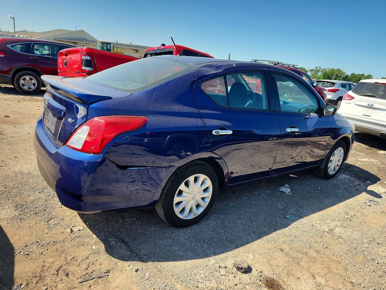 3N1CN7AP1JL800431 · 2018 NISSAN VERSA · 3/12