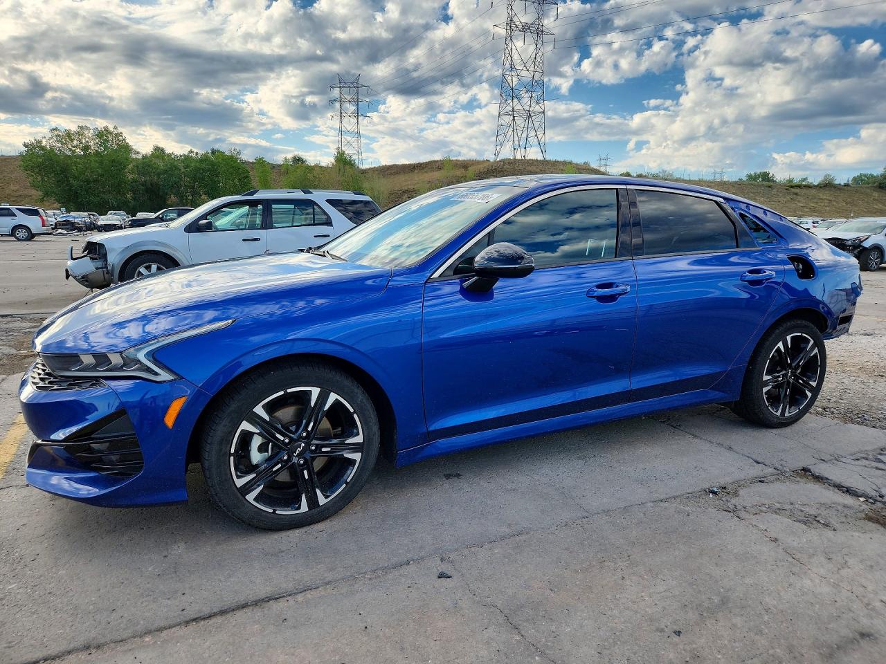 2022 KIA K5
