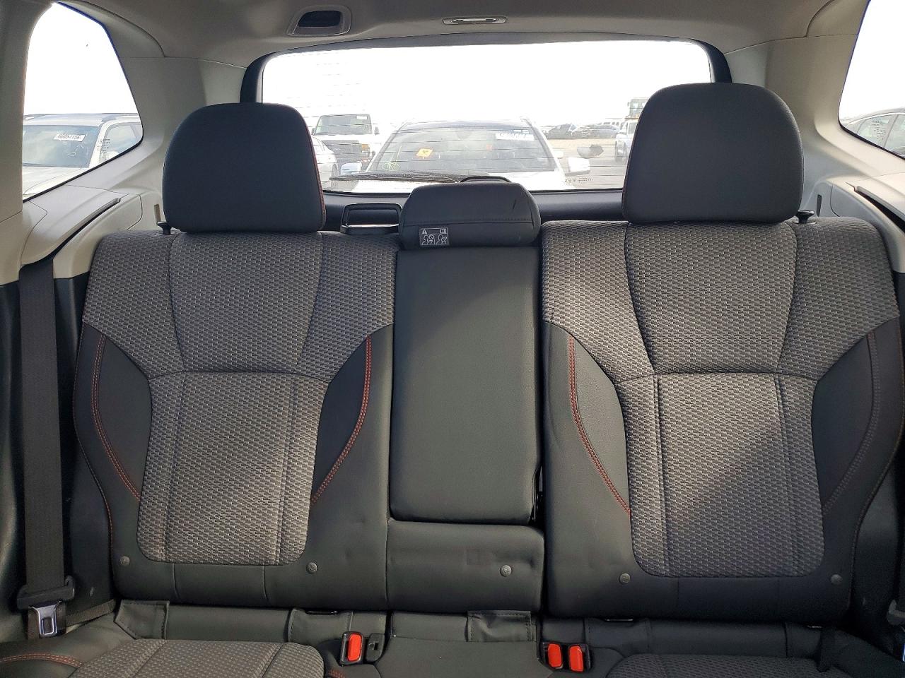 JF2SKARC3LH401541 · 2020 SUBARU FORESTER · 10/13