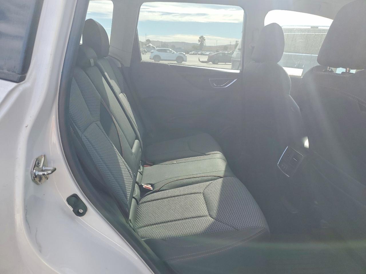JF2SKARC3LH401541 · 2020 SUBARU FORESTER · 11/13